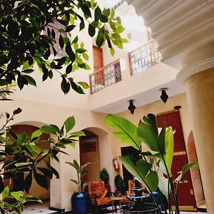 riad-la-bigarade.marrakeshhotelsmorocco.com/